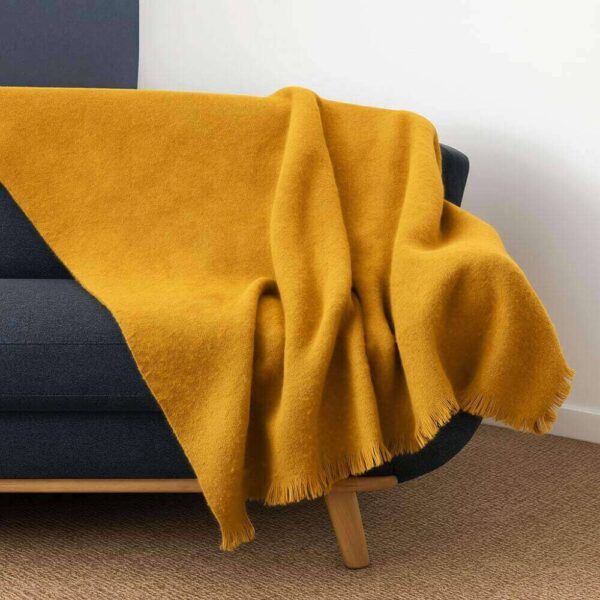 Cessini Mohair Throw Blanket – Elegant French-Made Softness